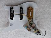 Pickguard su nuemejais ir elektronika el.gitarai - nuotraukos Nr. 2