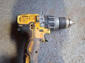 Dewalt suktukas,makita atstumo matuoklis - nuotraukos Nr. 2