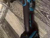 Makita Dga404 (Kampinis Šlifuoklis) (Naujas) - nuotraukos Nr. 7