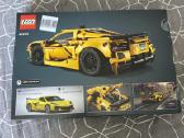 Lego Technic Chevrolet Corvette Stingray 42205 - nuotraukos Nr. 2
