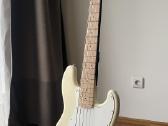 Squier Affinity Jazz Bass V5 stygų bosinė gitar - nuotraukos Nr. 8