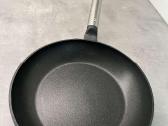 Profesionali keptuvė Skk d.28 cm su Titan danga - nuotraukos Nr. 6