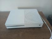 Xbox one S+2 pulteliai + 6 žaidimai - nuotraukos Nr. 2