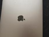 MacBook Pro 13, 2019 m - nuotraukos Nr. 2