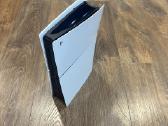 Playstation 5 Slim, Black & White, 1tb su CD - nuotraukos Nr. 3