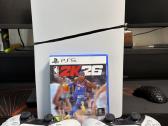**Ps5 Slim Disc 1tb + 2 pulteliai + Nba 2k26 - nuotraukos Nr. 2