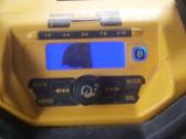 Radijas Dewalt Dcr027 - nuotraukos Nr. 2