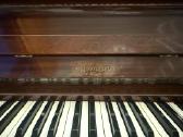 Hofmann Pianinas ir reguliuojama pianino kėdė - nuotraukos Nr. 2