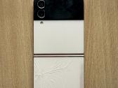 Parduodu sudaužytą Samsung Galaxy flip 4 - nuotraukos Nr. 2