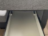 Kampas sofa lova su patalynes dėže - nuotraukos Nr. 4