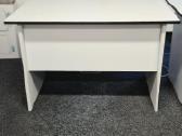 Šviesus naudotas biuro komplektas ir odinė sofa - nuotraukos Nr. 2