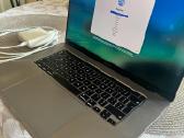MacBook Pro 2019 - Space Gray - nuotraukos Nr. 2