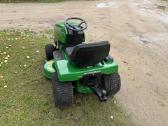 Sodo traktoriukas John Deere - nuotraukos Nr. 3