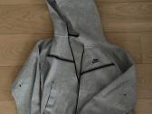 Pilkas Nike tech - nuotraukos Nr. 2