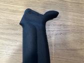 Magpul Moe+ pistoletine rankena - nuotraukos Nr. 2