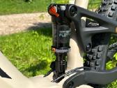 Giant Stance E+ 1 elektrinis kalnų full MTB - nuotraukos Nr. 12
