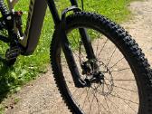 Giant Stance E+ 1 elektrinis kalnų full MTB - nuotraukos Nr. 20