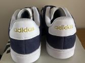 Adidas kedai - nuotraukos Nr. 4
