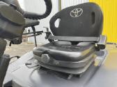 Elektrinis šakinis krautuvas Toyota - nuotraukos Nr. 18