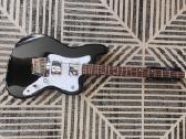 Squier Paranormal Rascal Bosine gitara - nuotraukos Nr. 2