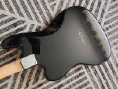 Squier Paranormal Rascal Bosine gitara - nuotraukos Nr. 4