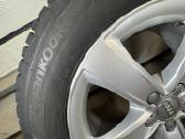 Audi Q5 R18 ratlankiai su žieminėmis padangomis - nuotraukos Nr. 3