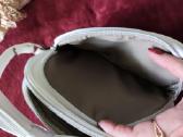 Balta trijų skyrių crossbody rankinė per petį - nuotraukos Nr. 8