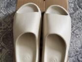 Yeezy slides - nuotraukos Nr. 3