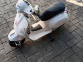 Elektrinis motoroleris Vespa - nuotraukos Nr. 2