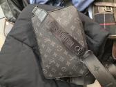 Louis vuitton tase per peti - nuotraukos Nr. 2