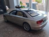 Kyosho Audi A8 L W12 1:18 - nuotraukos Nr. 16