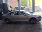 Kyosho Audi A8 L W12 1:18 - nuotraukos Nr. 22