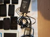 Senų telefonų, planšečių, kroviklių rinkinys - nuotraukos Nr. 4
