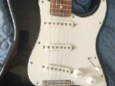 Fender Stratocaster Elektrinė Gitara - nuotraukos Nr. 2