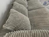 Svetainės pilka minkšta sofa - nuotraukos Nr. 5