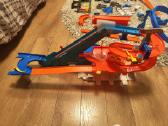 Hotwheels trasos (Hotwheels criss cross crash) - nuotraukos Nr. 14