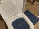 Naujas Duravit Me by Starck Compact WC dangtis - nuotraukos Nr. 3