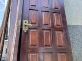 Raudonmedzio durys su stakta - nuotraukos Nr. 2