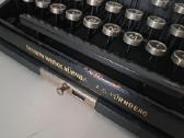 Antikvarine Triumph spausdinimo masinele 1939 - nuotraukos Nr. 13