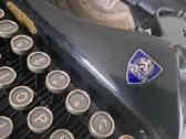 Antikvarine Triumph spausdinimo masinele 1939 - nuotraukos Nr. 14