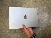 MacBook Air 2025 - nuotraukos Nr. 6