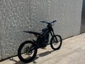 Surron Lbx 2025 ir Talaria Mx4 2024 - nuotraukos Nr. 5