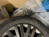 Nissan Juke 4 ratlankiai R16 su 2 žiem. padangom - nuotraukos Nr. 2