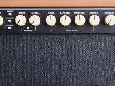 Parduodu D klasės bosinį kubą Fender rumble 100 - nuotraukos Nr. 7