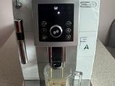 Automatinis kavos aparatas Delonghi - nuotraukos Nr. 2
