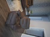Parduodama trivietė sofa su dviem foteliais - nuotraukos Nr. 3