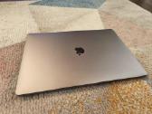 MacBook Pro 2019 16" 32 GB RAM 512 SSD i7 - nuotraukos Nr. 3