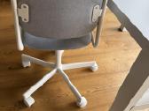Ikea rašomasis stalas su kėde vaikui. Augantis - nuotraukos Nr. 5