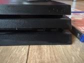 Parduodamas Ps4 1 TB žaidimų konsolės komplektas - nuotraukos Nr. 3
