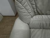 Labai tvarkinga natūralios odos dvivietė sofa - nuotraukos Nr. 4